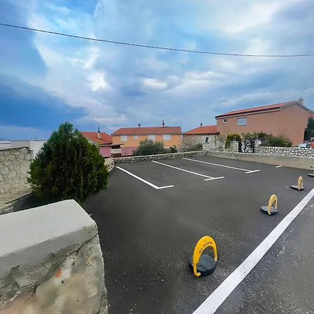 Infinity - Authentic Croatian Escape