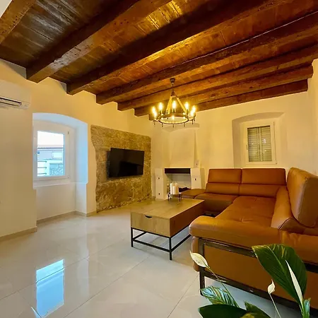 Infinity - Authentic Croatian Escape Nyaraló *