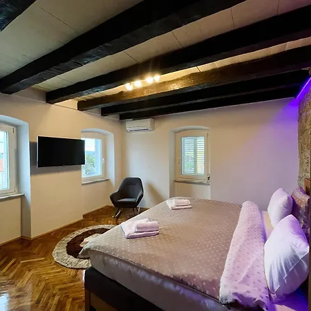 Nyaraló Infinity - Authentic Croatian Escape *