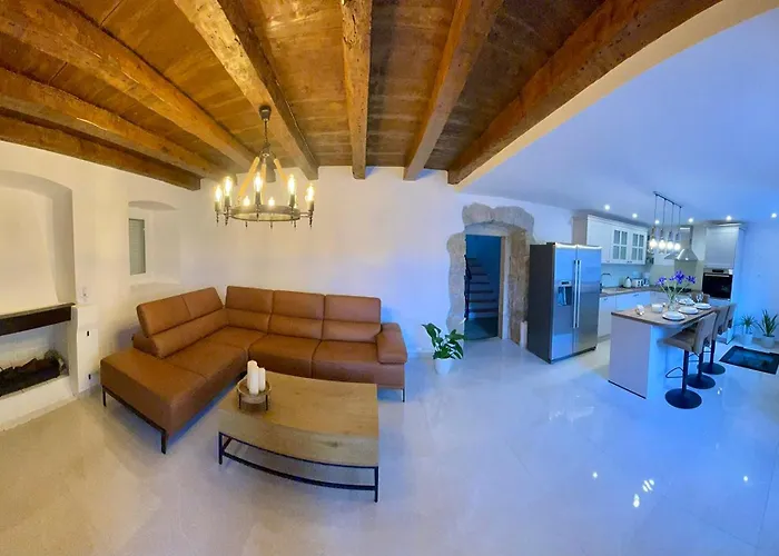 Infinity - Authentic Croatian Escape