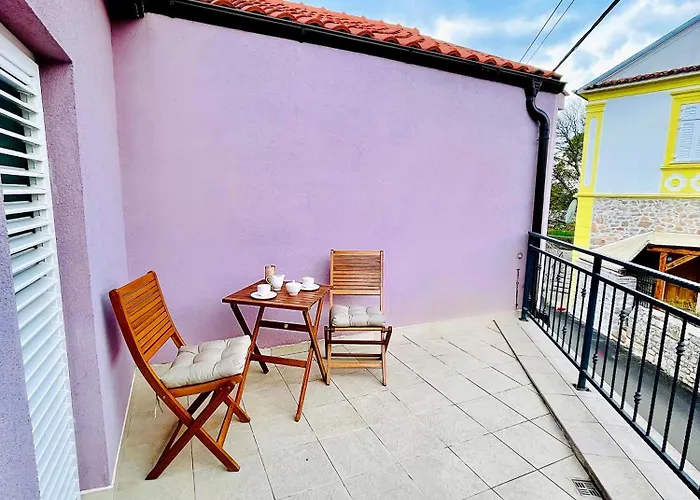 Infinity - Authentic Croatian Escape بيت للعطل